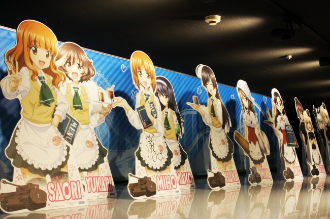 ガルパン　セガ　コラボ　カフェ　劇場版