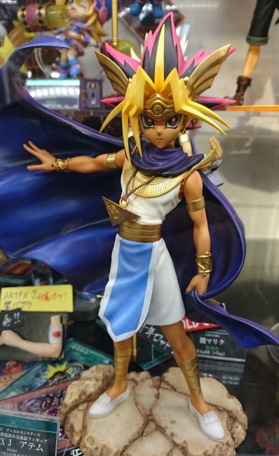 遊戯王 デュエルリンクス　アテム　フィギュア