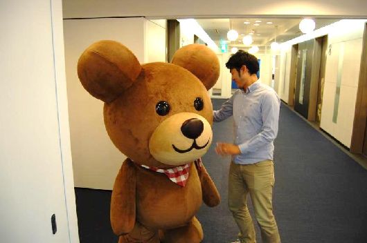 アプリゲット編集長のみやげ旅　祝移転株式会社コロプラ編