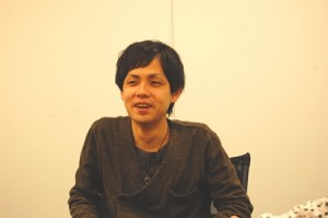 宮内氏