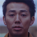 ピース綾部が出演する「ドミネーションズ」のTVCMに映る”クラクラ PartⅡ”の文字が気になりすぎる件の画像