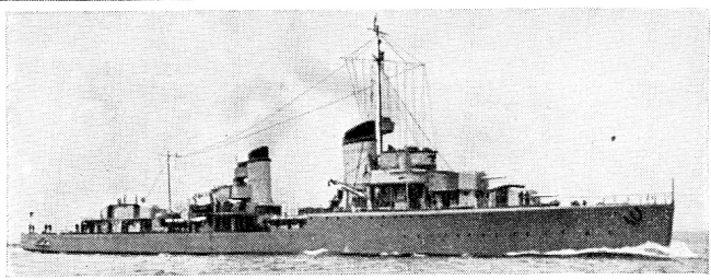 画像出典：https://ja.wikipedia.org/wiki/レーベレヒト・マース_(駆逐艦)