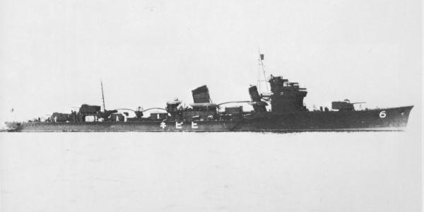 竣工時の「響」 画像出典：https://ja.wikipedia.org/wiki/響 (吹雪型駆逐艦)