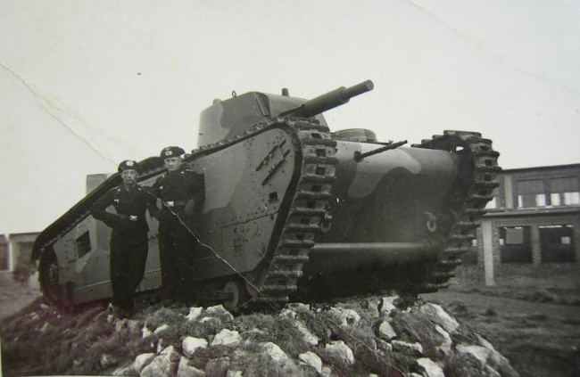 グローストラクトーア 画像出典：http://wikiwiki.jp/wotanks/?Grosstraktor%20-%20Krupp