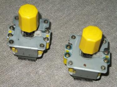 画像出典：http://closedsearch.auctions.yahoo.co.jp/closedsearch/%E6%80%92+IKARI/0/